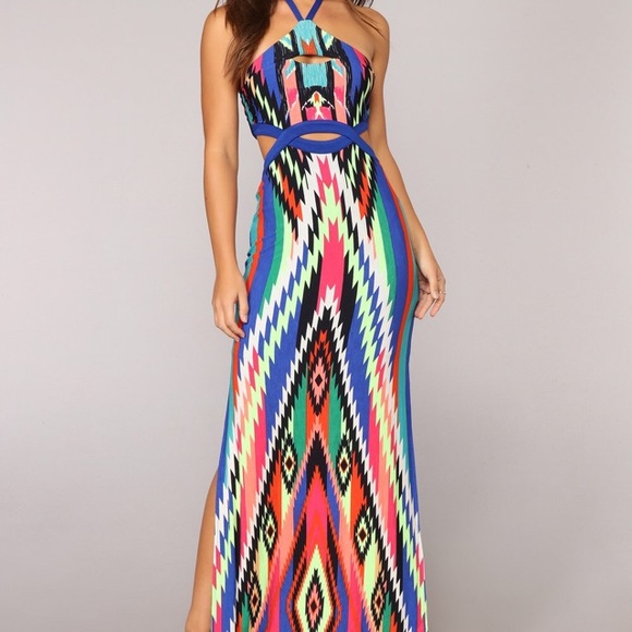 Dresses & Skirts - Maxi dress multi color sleeveless